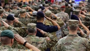 Nur 31 Kirchen und Religionsgemeinschaften dürfen weiterhin Militärgeistliche stellen.