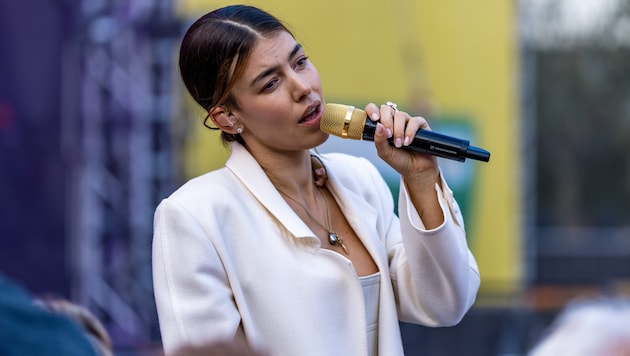 Die Frida-Gold-Frontfrau Alina Süggeler erlitt nach den Dreharbeiten zur VOX-Show „Sing meinen ...