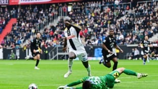 Mit dem 1:1 gegen LASK bleibt Sturm Graz Tabellenführer.