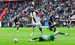 Mit dem 1:1 gegen LASK bleibt Sturm Graz Tabellenführer.