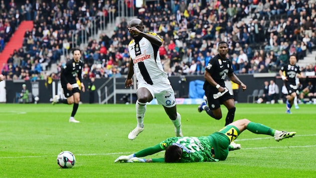 Mit dem 1:1 gegen LASK bleibt Sturm Graz Tabellenführer.