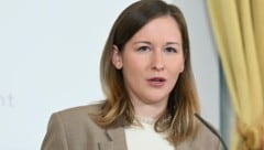 Familienminister Claudia Bauer muss dem Vernehmen nach aus „budgetären Gründen“ die Förderung ...