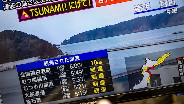 Für die rot markierten Gebiete wurde eine Tsunami-Warnung ausgesprochen.