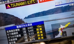 Für die rot markierten Gebiete wurde eine Tsunami-Warnung ausgesprochen.