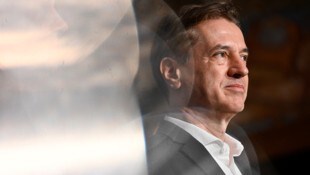 Ministerpräsident Robert Golob gewann die Wahl knapp.