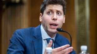 OpenAI-Chef Sam Altmans Anwesen wurde Ziel eines Brandanschlags, das Haus eines Politikers wegen ...