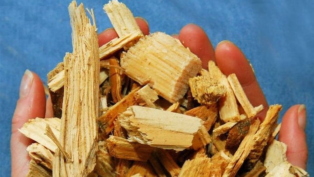 Holznebenprodukte (Bild) werden zu Bio-Pellets verarbeitet.