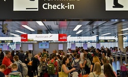 Am Flughafen Wien-Schwechat ist mit höheren Ticketpreisen aufgrund der gestiegenen Kerosinkosten ...