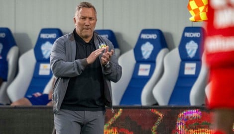 Manfred Schmid verabschiedet sich gegen Sturm aus dem Hartberger Stadion.
