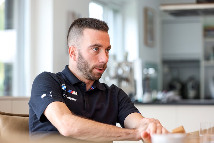 Eng konnte den Tod eines Kollegen nicht fassen.