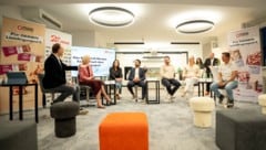 Von Wirtschaft über Mentoring bis hin zu Medien und sozialen Projekten zeigt das Gespräch, wie ...