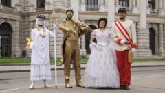 Kaiser Franz Joseph, Kaiserin Elisabeth, Walzerkönig Johann Strauss und die Göttin der Weisheit, ...