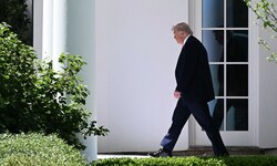 Die Zweifel an Trumps Führungsstil wachsen – offenbar auch in seinem innersten Kreis an ...