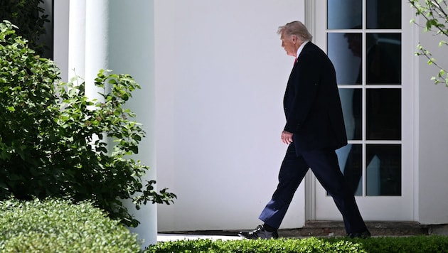 Die Zweifel an Trumps Führungsstil wachsen – offenbar auch in seinem innersten Kreis an ...