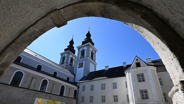 An der Mauer von Stift Kremsmünster war die Alkofahrt zu Ende.