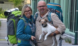 Wer Doris, Jörg und „Dexter“ Gebauer virtuell begleiten möchte: Auf Instagram und Facebook sind ...