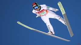 Der ehemalige Skiflug-Weltmeister aus Slowenien hat sich bei einem Unfall schwer verletzt. 