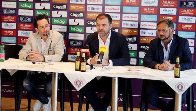 Helmut Kaltenegger (re.) rettete die Austria Klagenfurt. Gesellschafter Zeljko Karajica bleibt ...