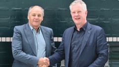 Gerhard Berger (Hauptgesellschafter der Berger Fahrzeugtechnik, links) und Andreas Schmitz ...