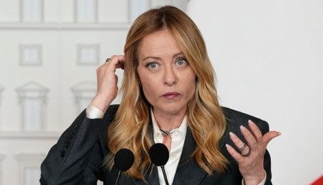 Die italienische Ministerpräsidentin Meloni wurde als „faschistische Schlampe“ beschimpft.