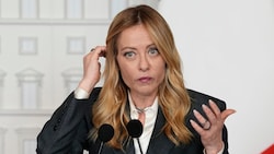Die italienische Ministerpräsidentin Meloni wurde als „faschistische Schlampe“ beschimpft.