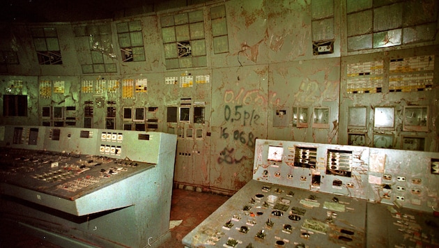 Der Kontrollraum des Reaktors Nummer 4 in Tschernobyl: Es blieben nur Ruinen, auch außerhalb des ...