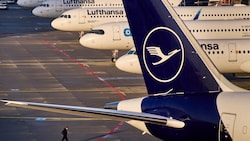 Die Lufthansa gibt ihre CityLine-Flüge vorzeitig auf, um Kosten zu drücken und mehr Sprit für ...