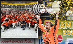 Andreas Gabalier ließ sich den Finalsieg der Graz99ers nicht entgehen.
