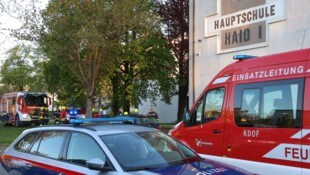 Der Einsatz im Schulzentrum Haid-Ansfelden begann in den frühen Morgenstunden.