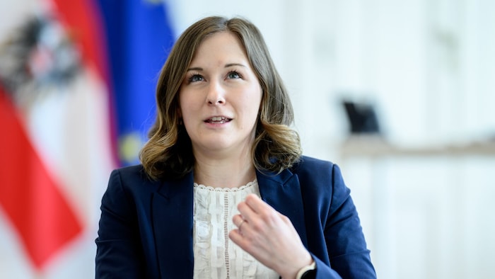 Familien- und Integrationsministerin Claudia Bauer