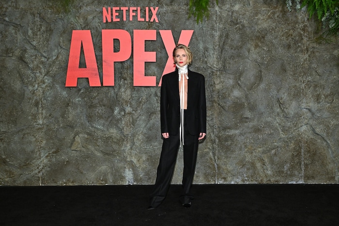 Theron bei der „Apex“-Premiere in New York