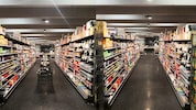 Im Supermarkt wurde der Unbekannte beim Klauen beobachtet – dafür rächte er sich dann. 