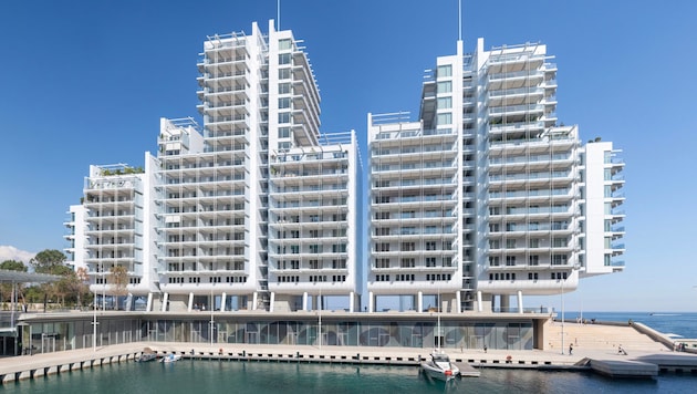 Luxus ohne Grenzen: Der 2500-m²-Palast soll für schlappe 471 Millionen Euro den Besitzer ...