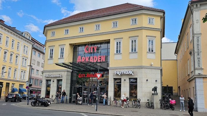 Vom Einkaufszentrum gehen Kunden in die Innenstadt – und umgekehrt.