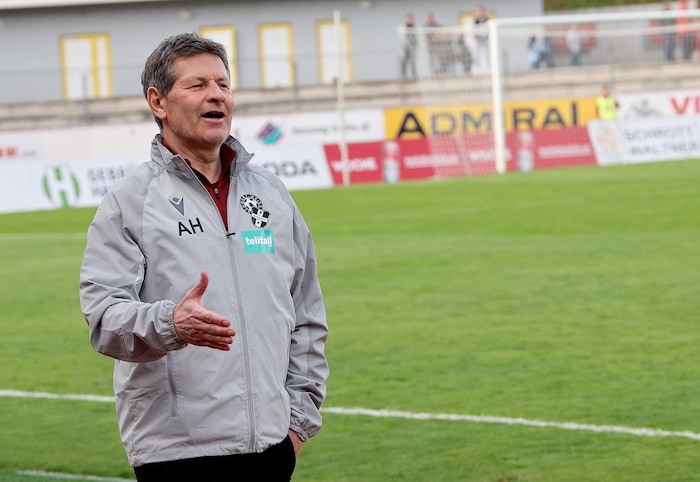 SW-Coach Andy Heraf und seine Mannschaft stecken in einer schwierigen Situation.