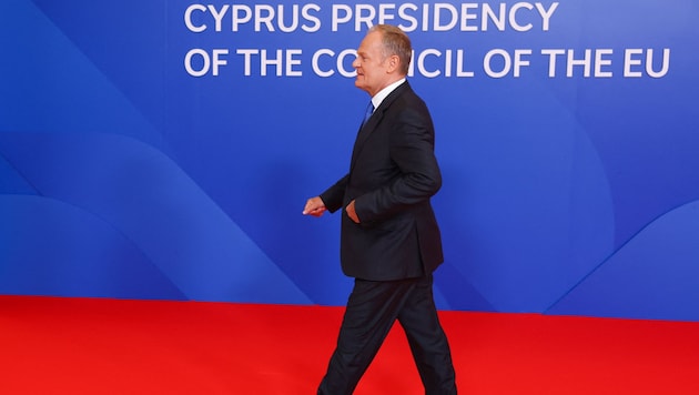 Der polnische Ministerpräsident Donald Tusk hat sich einen Seitenhieb auf Viktor Orban gegönnt.