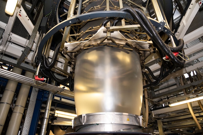 Folien für Paletten und Getränke, Säcke, Klebebänder, und andere Verpackungsmaterialien ...