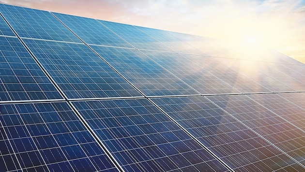 Wer jetzt auf solare Energie setzt, löst sich aus der immer beängstigenderen Abhängigkeit von ...