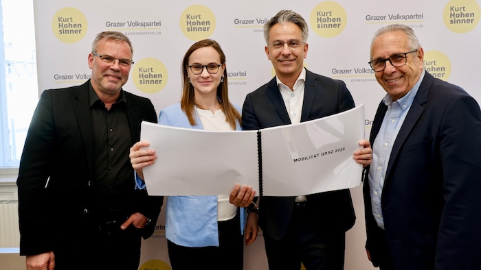 Von links: Guido Strohecker, Anna Hopper, Kurt Hohensinner und Kurt Fallast