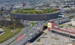 So könnte die große Parkgarage im Verteilerkreis Webling aussehen. 