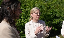 Leonore Gewessler (Grüne) stimmte 2024 für das EU-Renaturierungsgesetz.