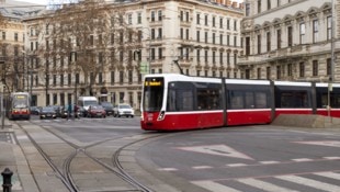 Auch bei den Ring-Linien wird es im kommenden Juli und August zu etlichen Einschränkungen ...