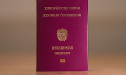 Ein Reisepass kann bei jeder Passbehörde in Österreich beantragt werden – unabhängig vom ...