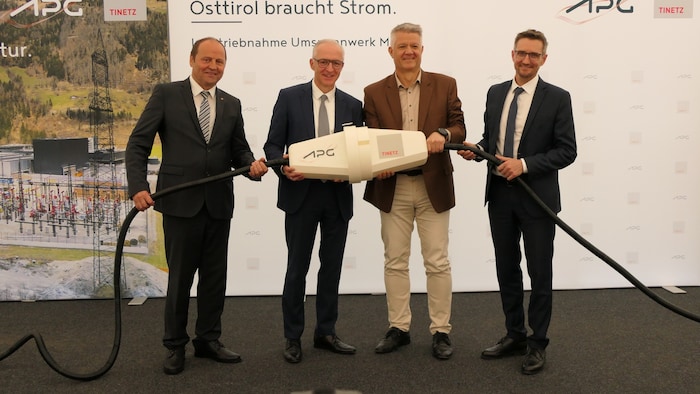 Nahmen das Werk in Betrieb: LHStv. Josef Geisler, APG-Vorstandssprecher Gerhard Christiner, ...