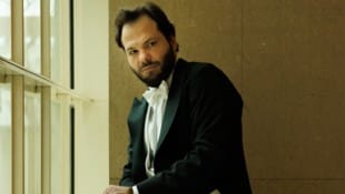 Symphoniker-Chefdirigent Petr Popelka wagt gerne Neues: zwischen Open Airs im Prater und ...