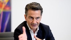 Ein Arbeitsrechtler hat am Donnerstag vorgeschlagen, nicht nur Roland Weißmann (Bild), sondern ...