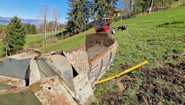 Der Motorkarren kam nach einem Sturz über rund 150 Meter zum Stillstand. Der Fahrer war zuvor ...