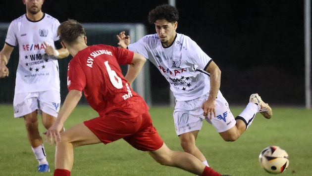 Akzeptierte die Trainerentscheidung nicht: Elias Atiabou (re.).