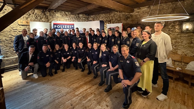 Die Polizei-Wintersportler genossen ihren gemeinsamen Abend beim Heurigen in Gumpoldskirchen.