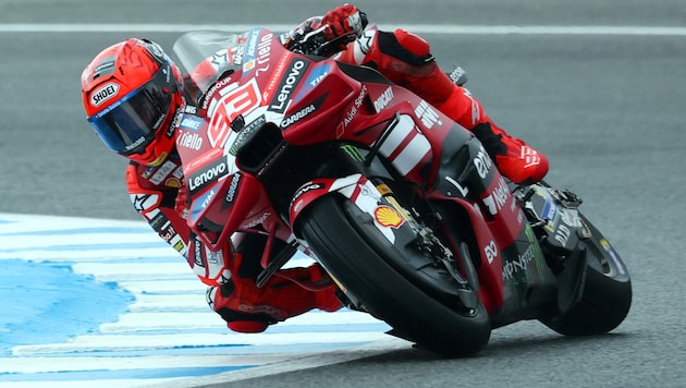 Marc Marquez has reason to celebrate in the rain at Jerez!